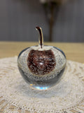 תפוחי זכוכית Glass Apples